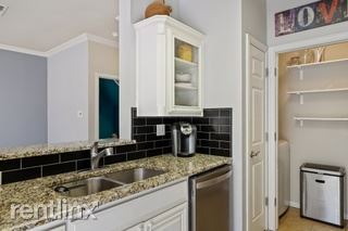 Building Photo - 1 br, 1.5 bath House - 2318 Southlake Ct