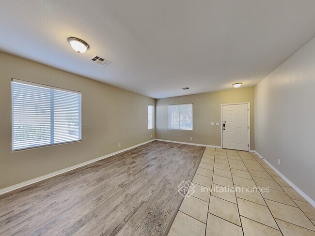 Foto del edificio - 10504 Glowing Cove Ave