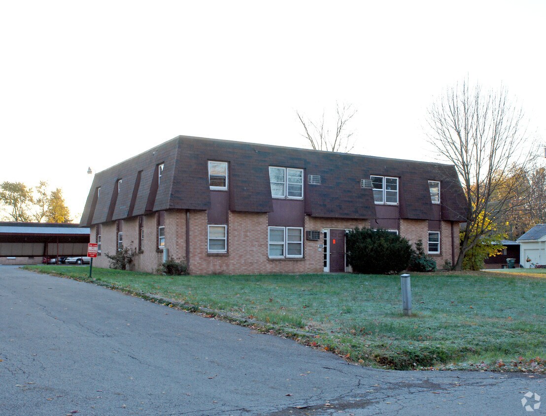 Foto principal - 5081 Aravesta Ave