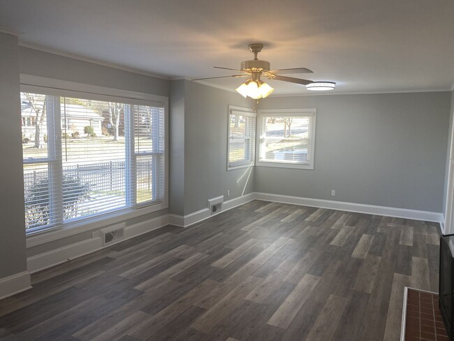 Building Photo - Lincolnton Downtown!  Completely Renovated...