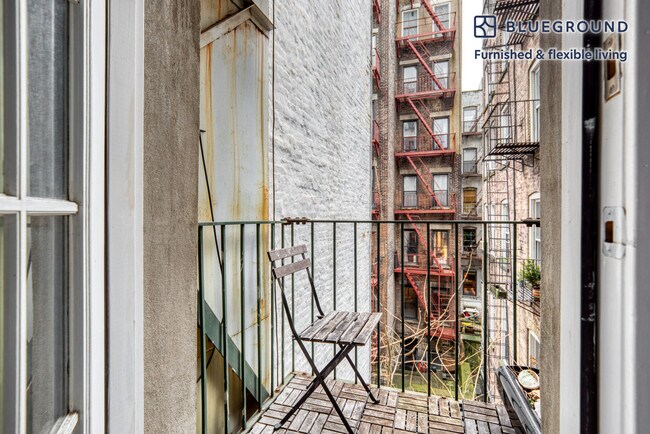 Foto del edificio - 118 Christopher St