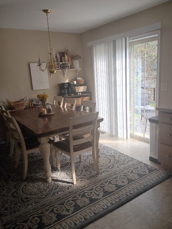 Foto del edificio - 428 Indian Rock Cir