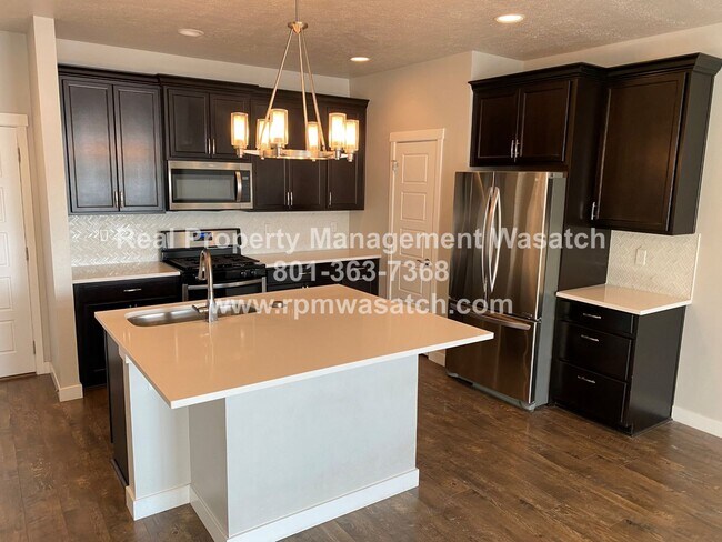 Photo - Beautiful 3 Bed, 4 Bath Townhome with 2-ca...