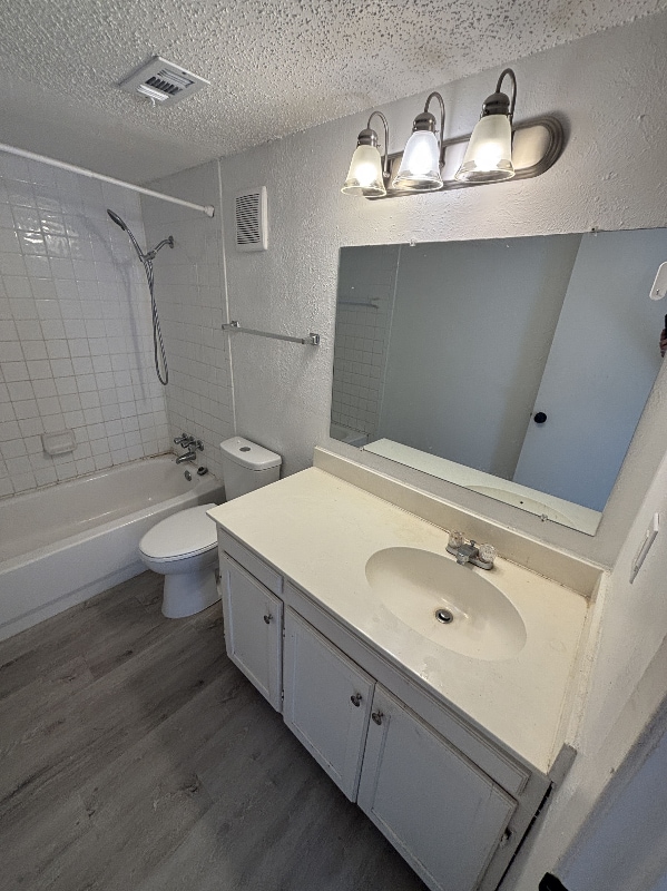 Building Photo - 919 S Weatherred Dr