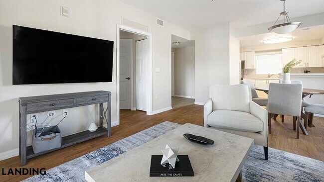 Building Photo - 3695 Island Club Dr