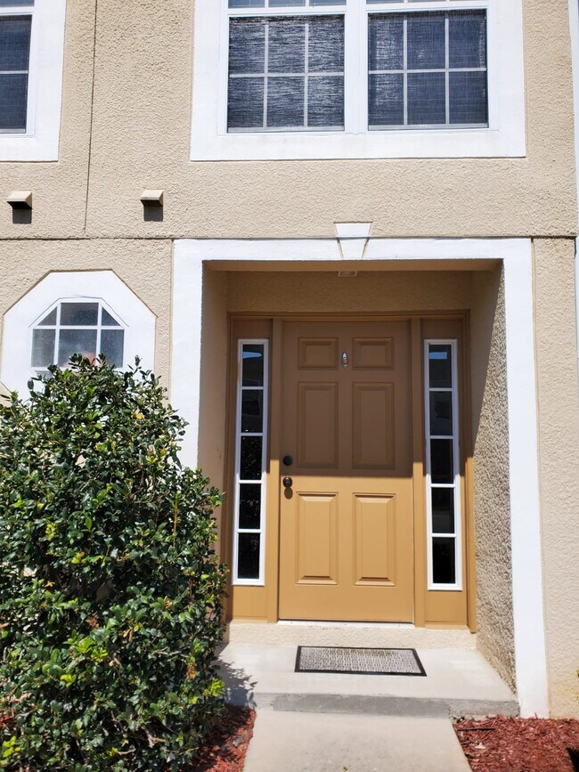 Building Photo - 4054 Dover Terrace Dr