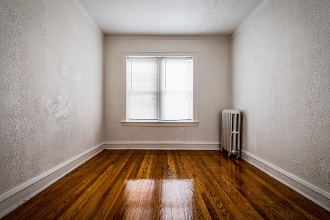 Foto del edificio - 8001 S Marshfield Ave