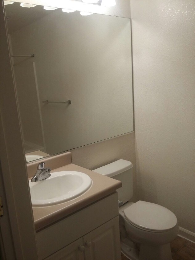 Foto principal - 5075 Haven Pl