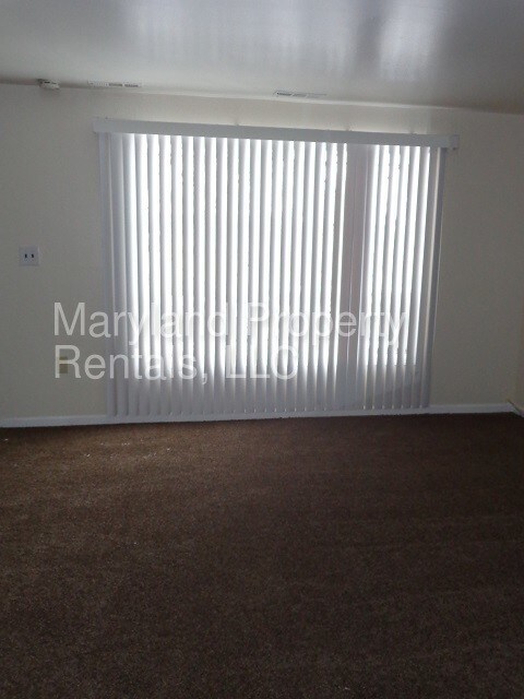 Building Photo - 1705 Addison Rd S