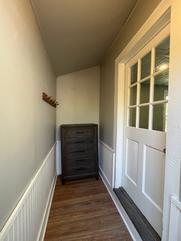 Building Photo - 24 Rowe Ave