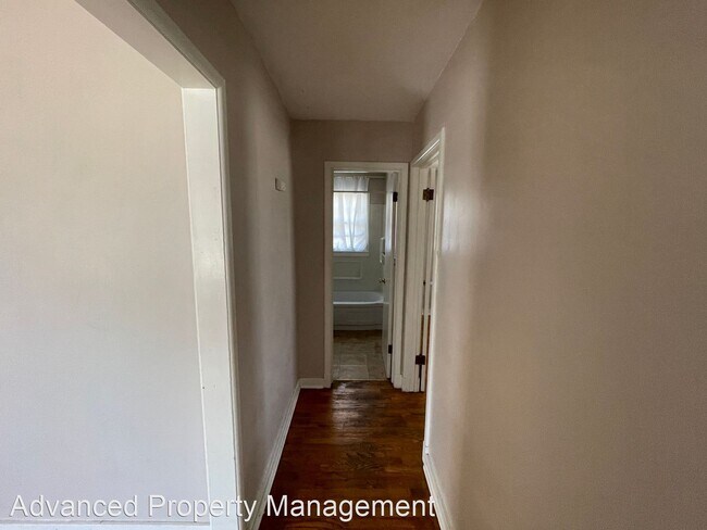 Building Photo - 2 br, 1 bath House - 1224 Pomeroy Street, #2