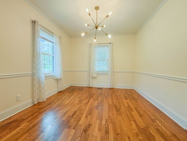 Building Photo - 946 McKimmon Rd