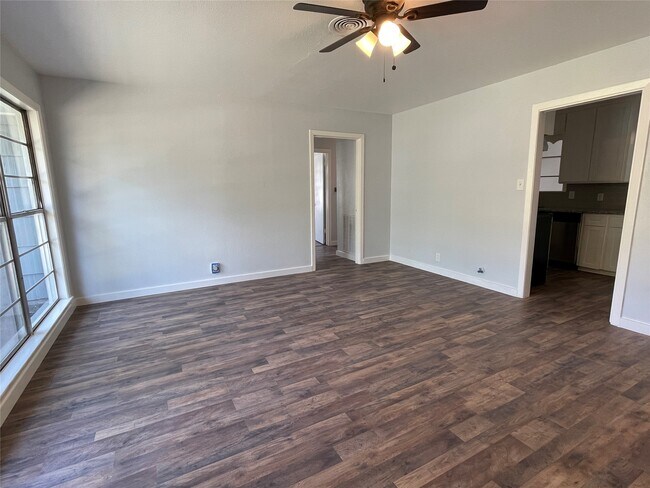 Foto del edificio - 5109 Verdome Ln