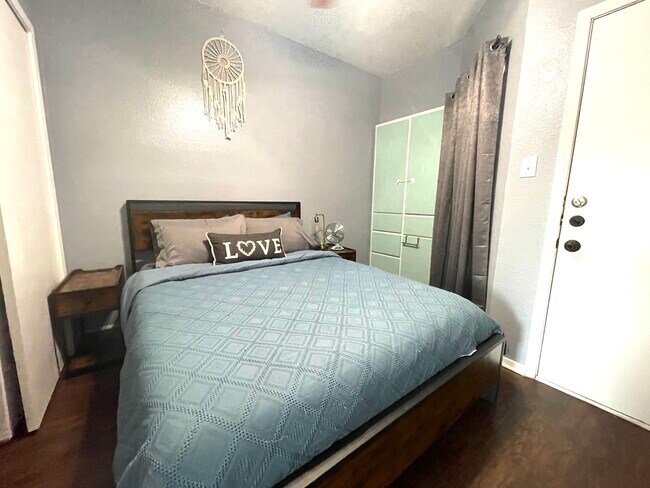 Foto del edificio - 3316 Guadalupe St