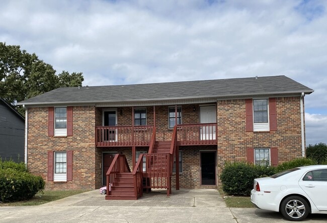 Building Photo - 2 Bedroom Apartment with Modern Amenities in Decatur, AL!