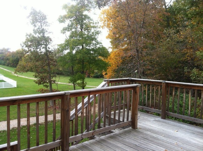 Foto del edificio - 7756 Seneca Ridge Dr