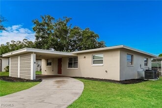 Building Photo - 2155 Tropic Ave