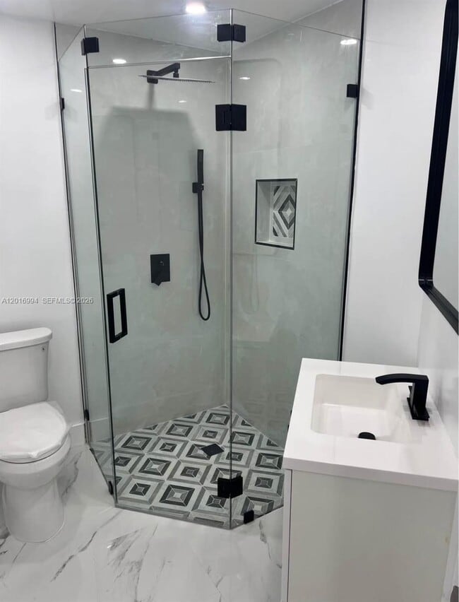 Foto del edificio - 6825 SW 154th Ct