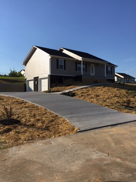 Building Photo - 31 Primrose Ct