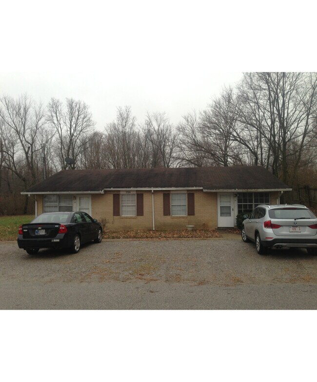 Building Photo - 759 South Street