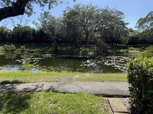 Foto del edificio - 7340 NW 1st St