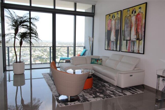 Foto del edificio - 88 SW 7th St
