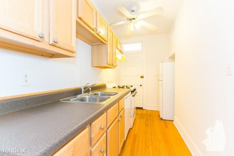 Foto principal - 2100 N Sedgwick St