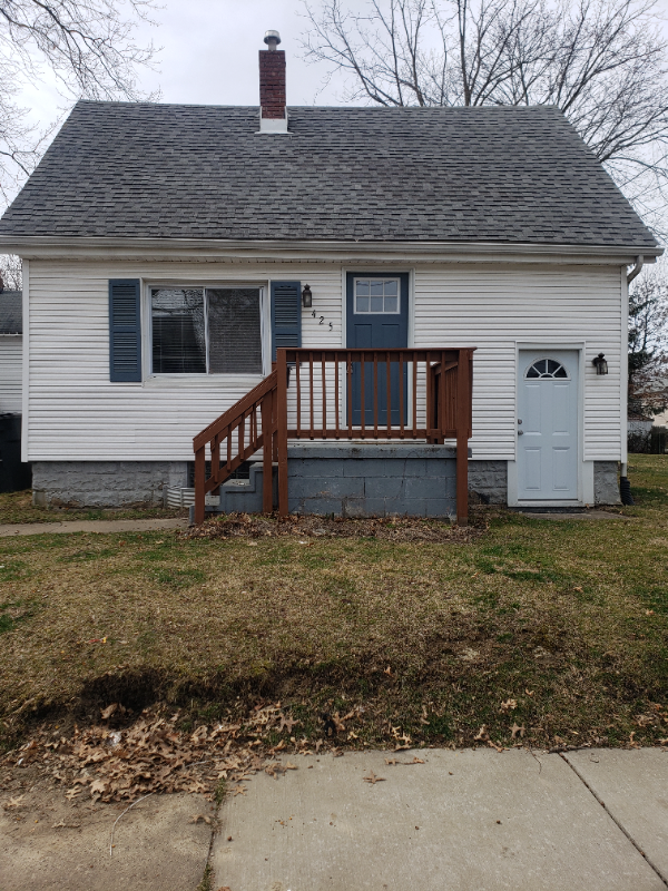 Primary Photo - 425 Cole Ave