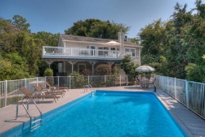 Building Photo - 151 Edgemere Dr