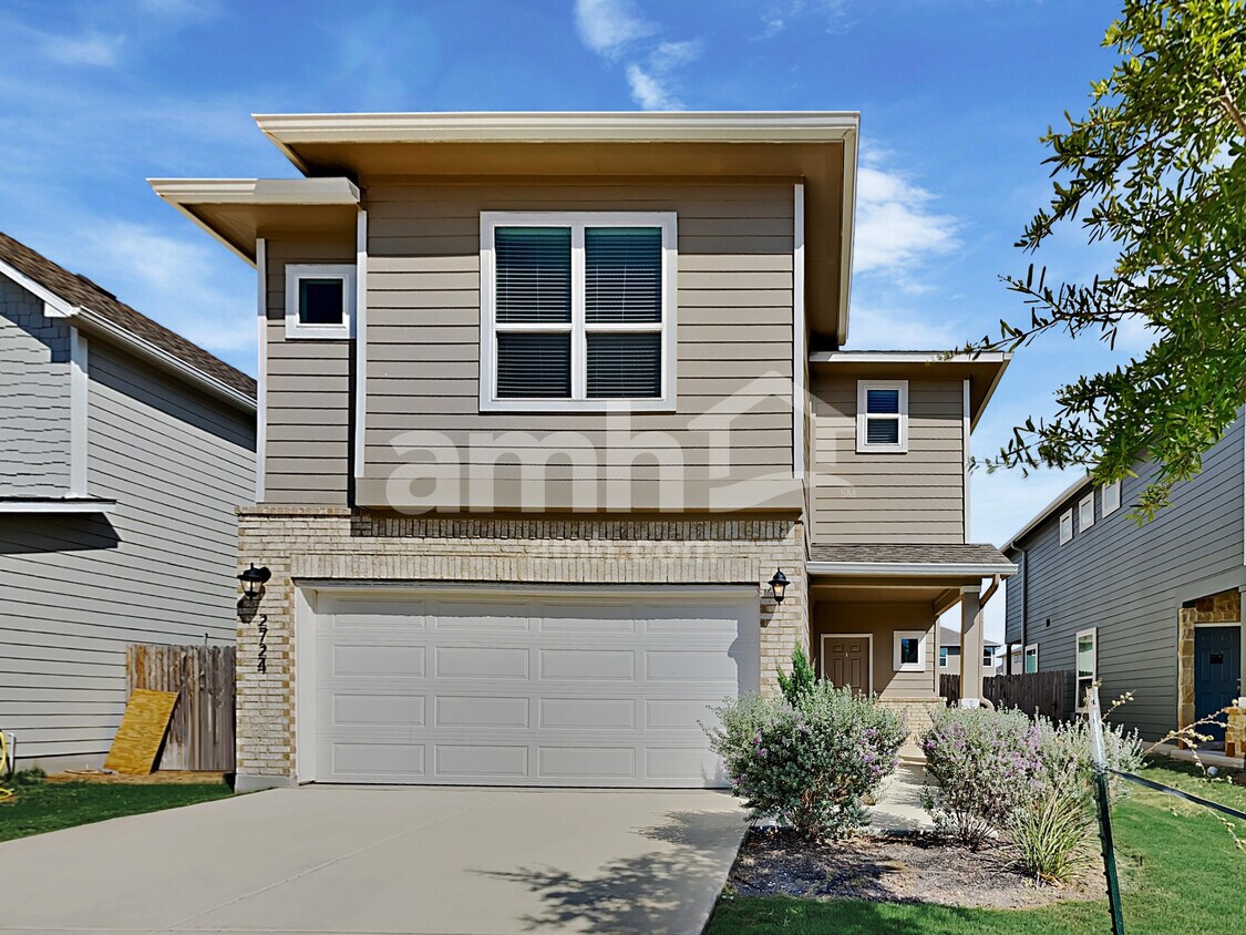 2724 Geronimo Creek House for Rent in Geronimo, TX