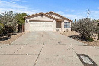 Building Photo - 10195 E Sunset Meadow Pl