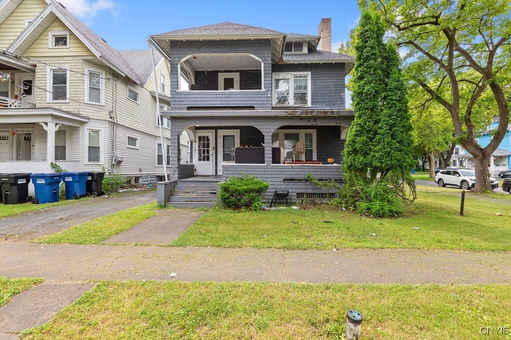 Primary Photo - 700 Maryland Ave