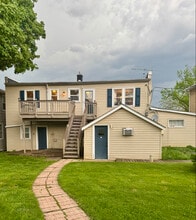 Building Photo - 622 Milwaukee St