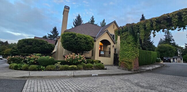 Foto del edificio - 6706 127th Pl SE
