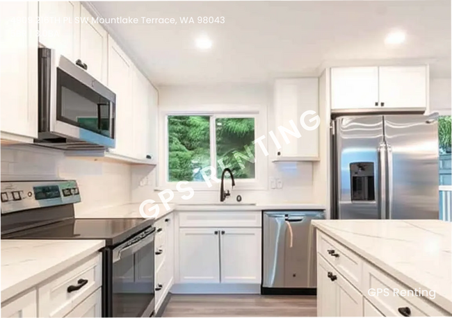 Foto del edificio - 4909 216th Pl SW