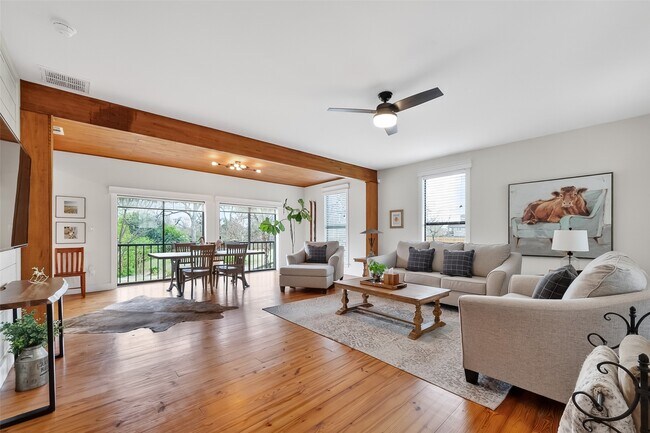 Foto del edificio - 1808 Tabor St