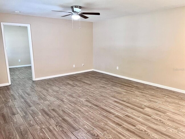 Foto del edificio - 162 Windtree Ln