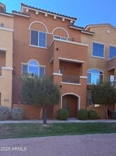 Building Photo - 240 W Juniper Ave