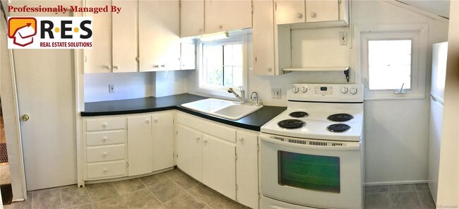 Foto del edificio - 1421 E Asbury Ave