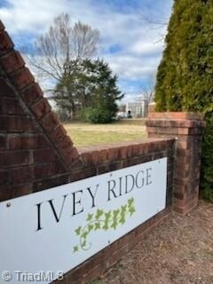 Foto principal - 115 Ivey Rd