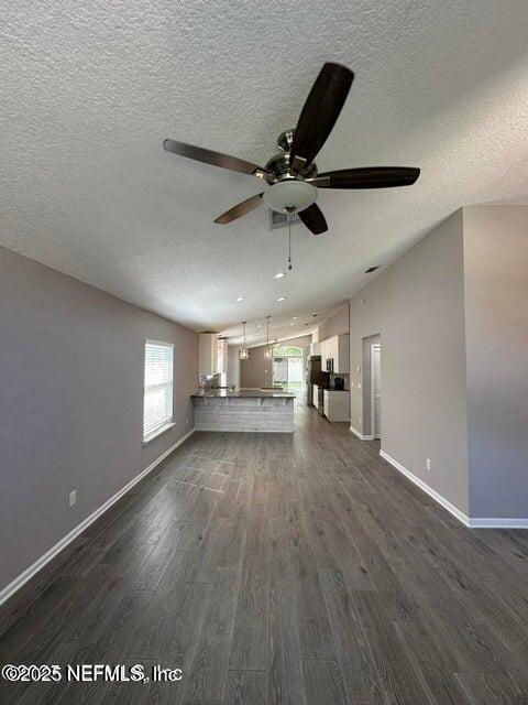 Foto del edificio - 1456 Greenway Pl