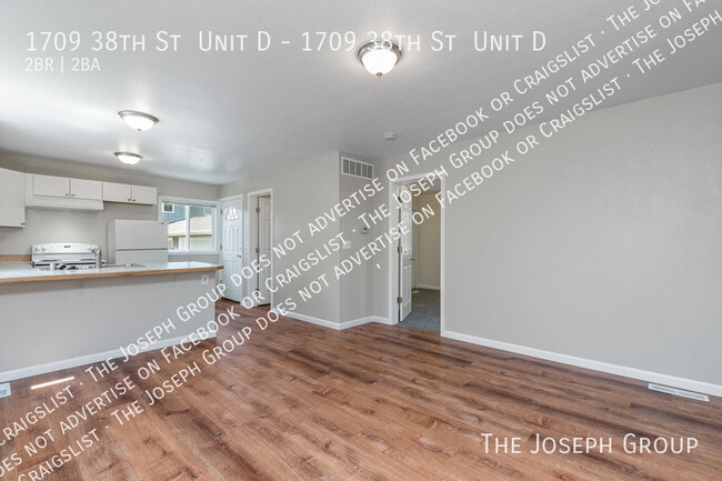 Building Photo - 1709 38th St