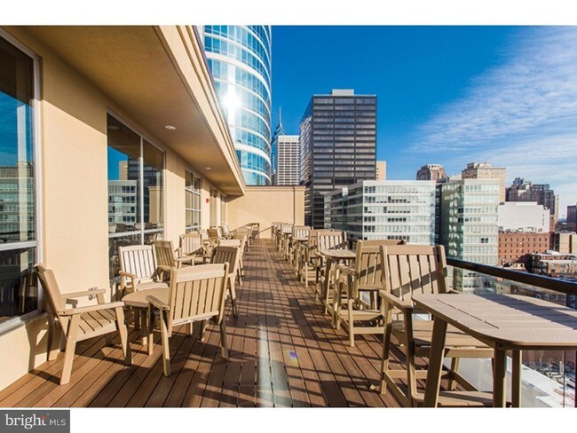 Foto del edificio - 2121 Market St