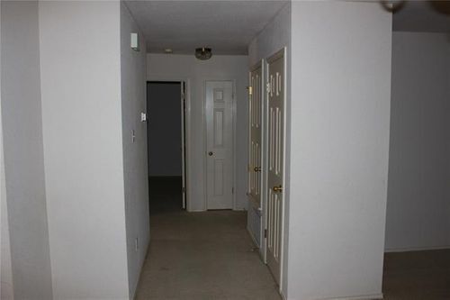 Building Photo - 3809 Mankins Way
