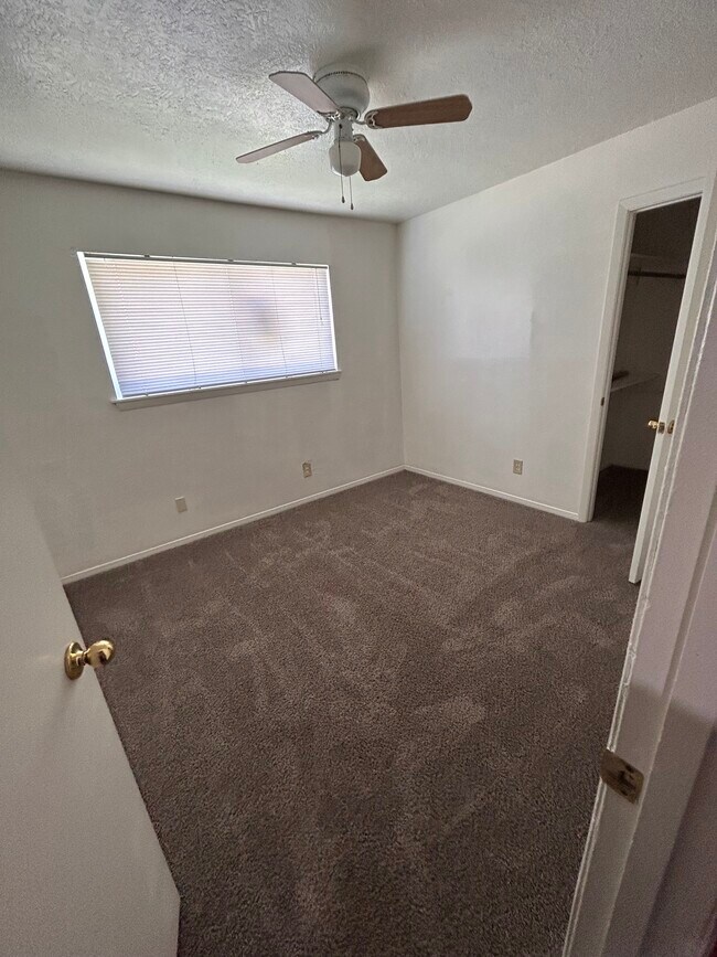 Dormitorio - 4023 Springmeadows St