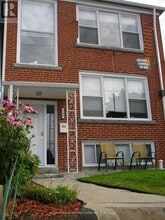 Building Photo - 163 Livingstone Ave