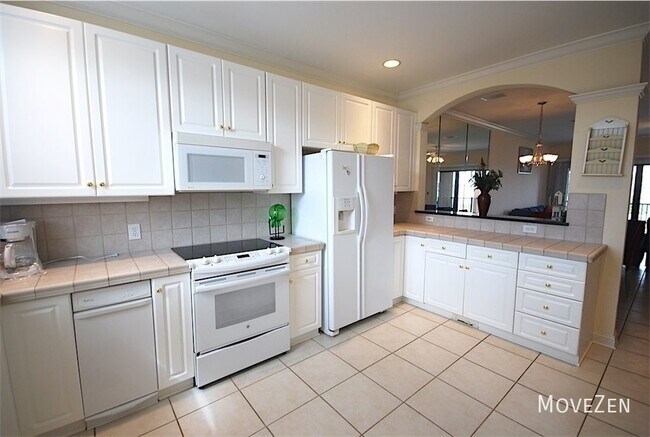 Foto del edificio - 111 Spencer Farlow Dr-