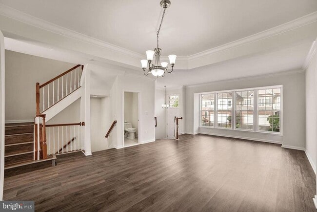 Building Photo - 5635 Sheals Ln