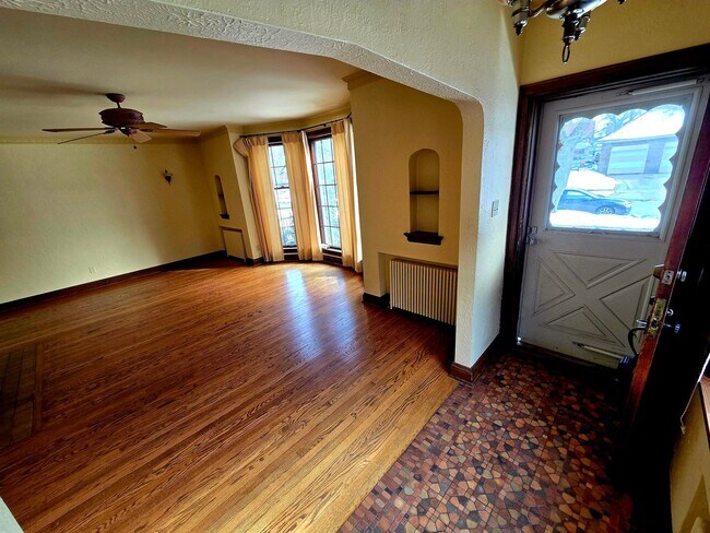 Foto del edificio - 519-521-521 N 50th St