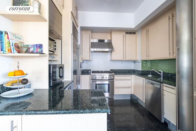 Foto del edificio - 101 W 81st St